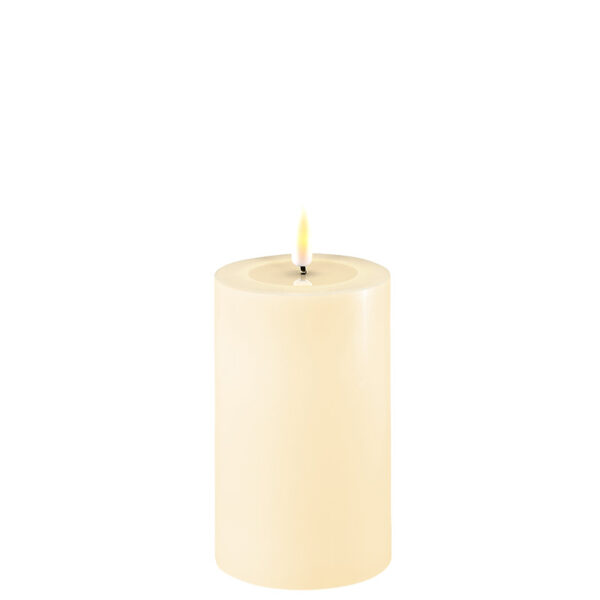 Cream indoor Led Candle 7.5x12.5 cm